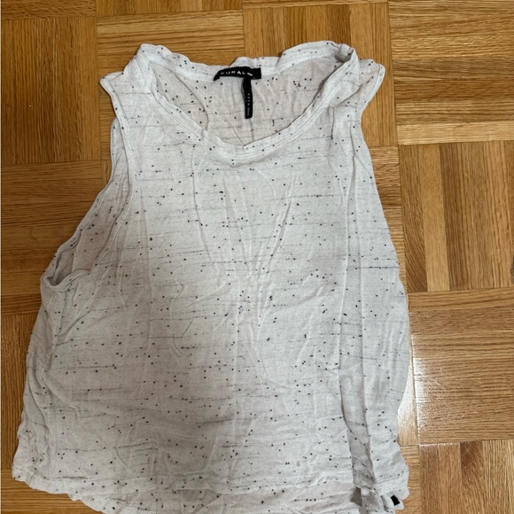 Koral Gray Sleeveless Cut Out Tank Top - Picture 4 of 4